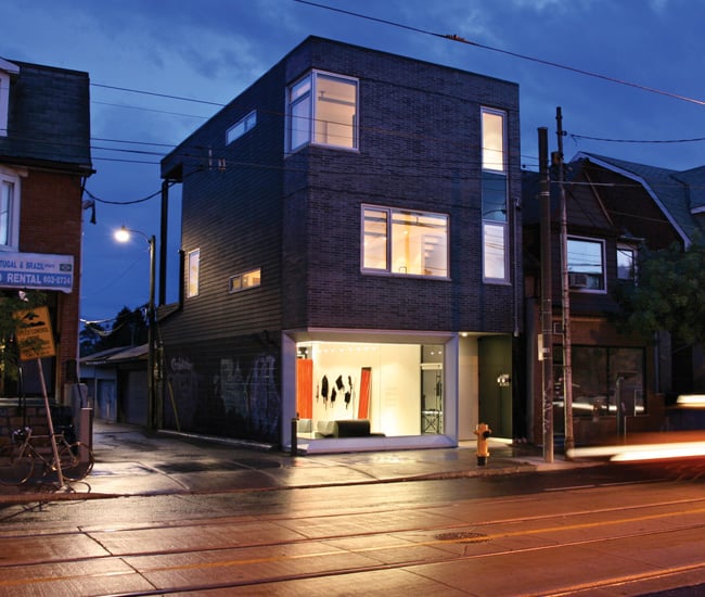 R.A.D. clothing store - Kohn Shnier Architects Dundas