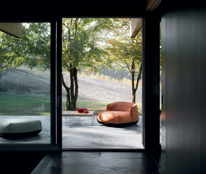 Kristalia Brioni Lounge Chair