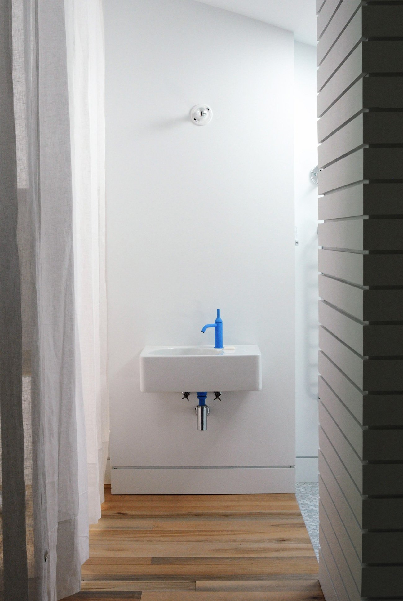 The Practice of Everyday Design Eden House Mississauga Designlines Magazine Bungalow Addition Batlo faucet by Aquabrass