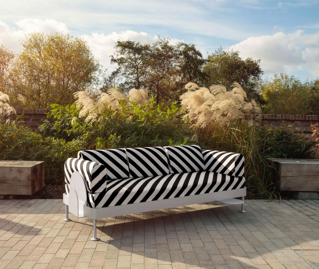 Tom Dixon - Delaktig
