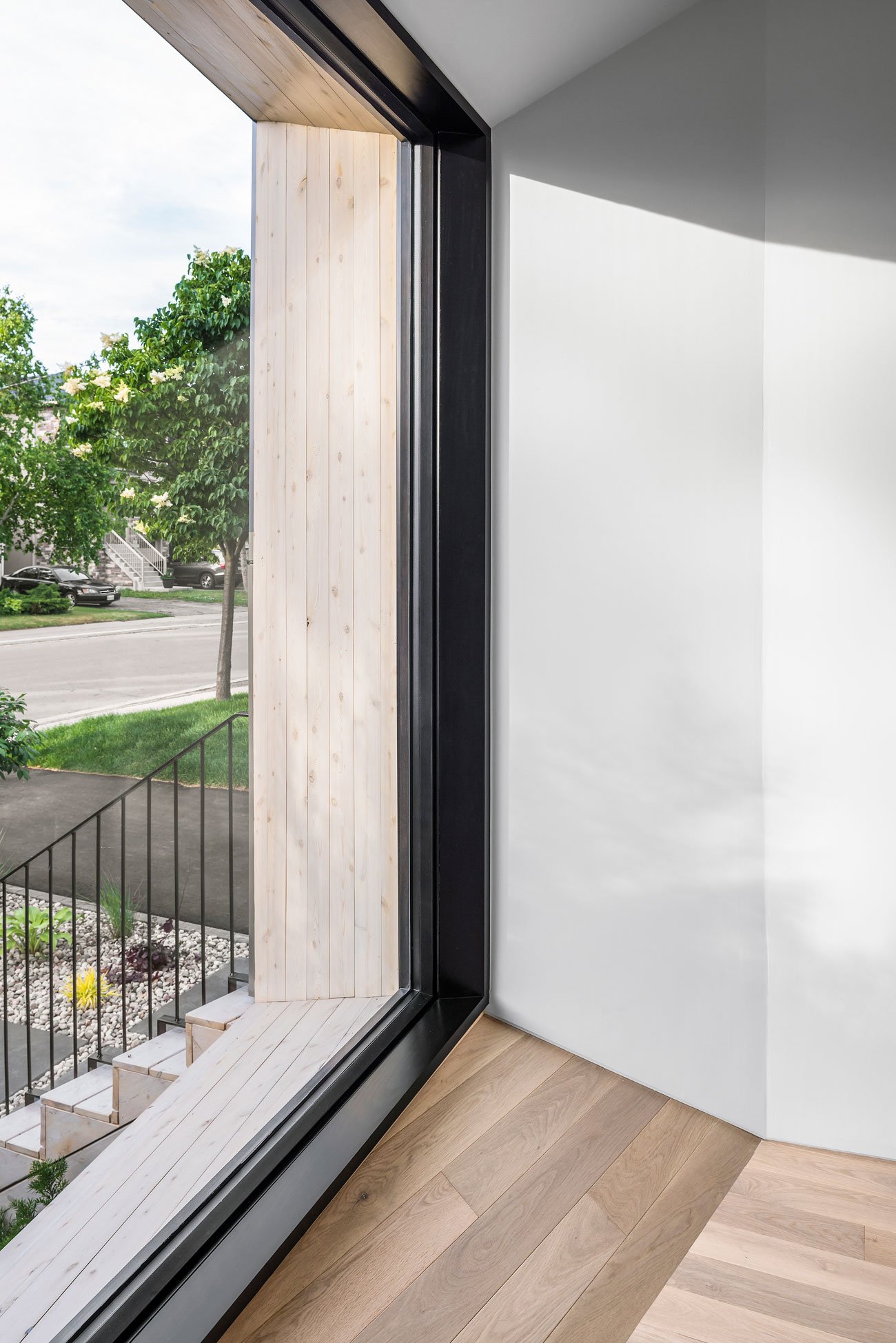Phaedrus Studio Tesseract House Designlines Magazine Long Branch Home Detail of deep-set window showcasing articulations in Tesseract House design.