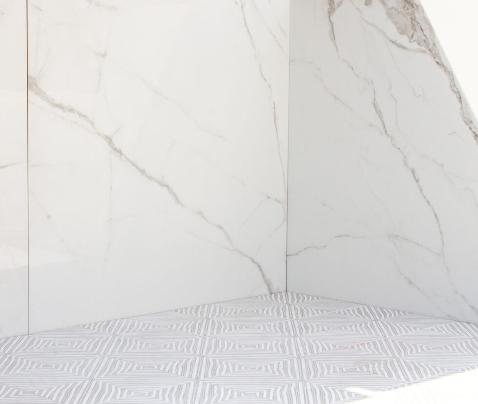 marble installation from Tileinspired