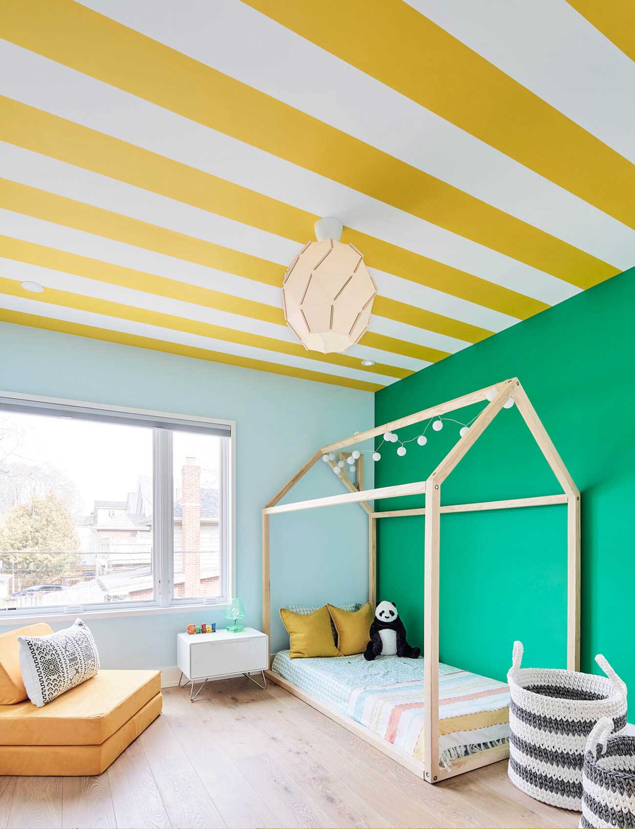 Colourful kid's bedroom - Heather Asquith architect & Julie Reinhart interior designer