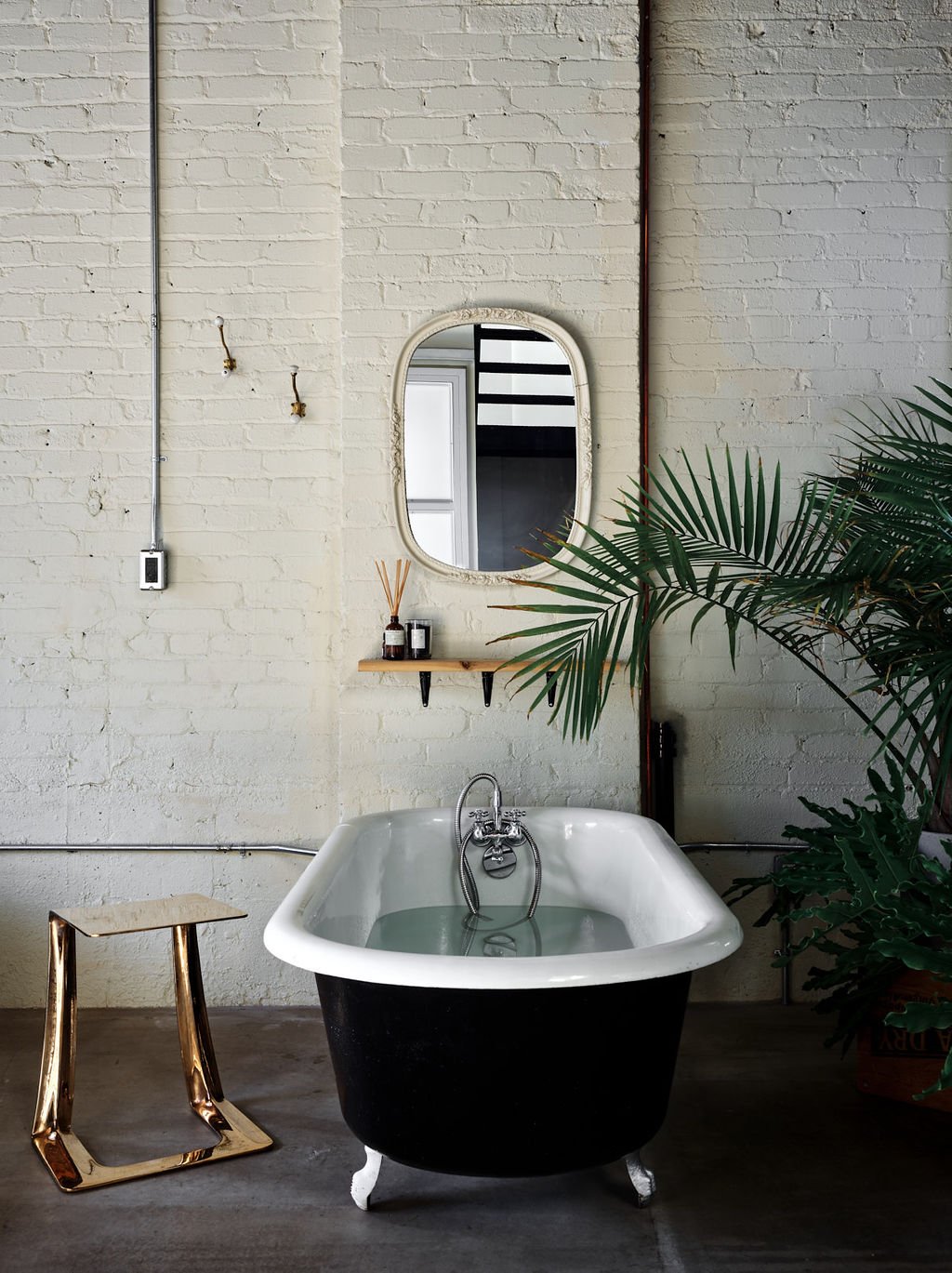 vintage clawfoot bathtub