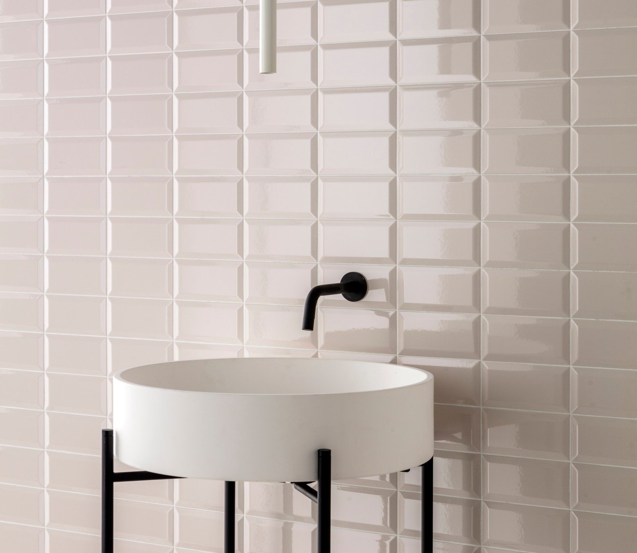 pink tile like these from the Minimarmi collection - Ciot