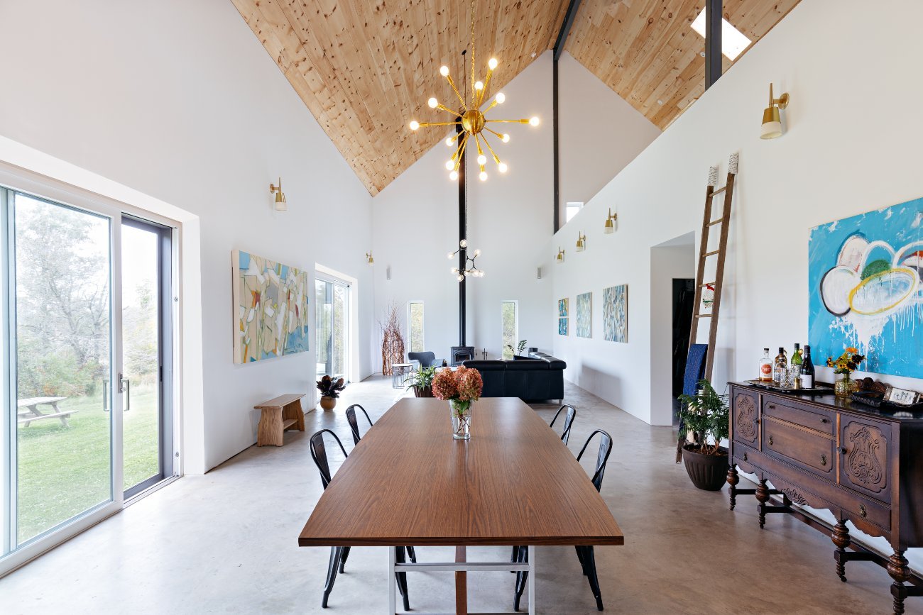 Barn Farmhouse - Ontario