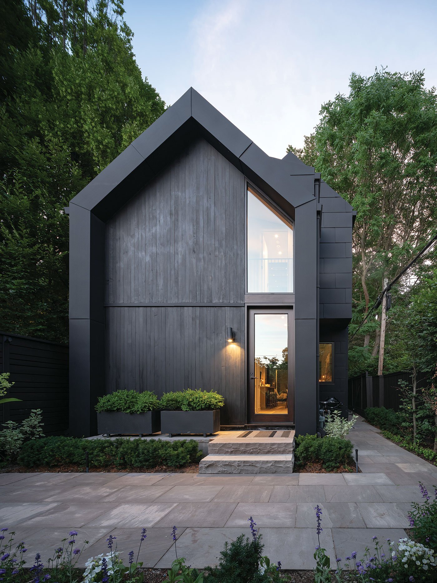 Photo of Garden suite by architect Steven Fong
