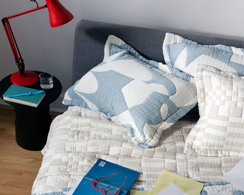 Bedsheets and duvet