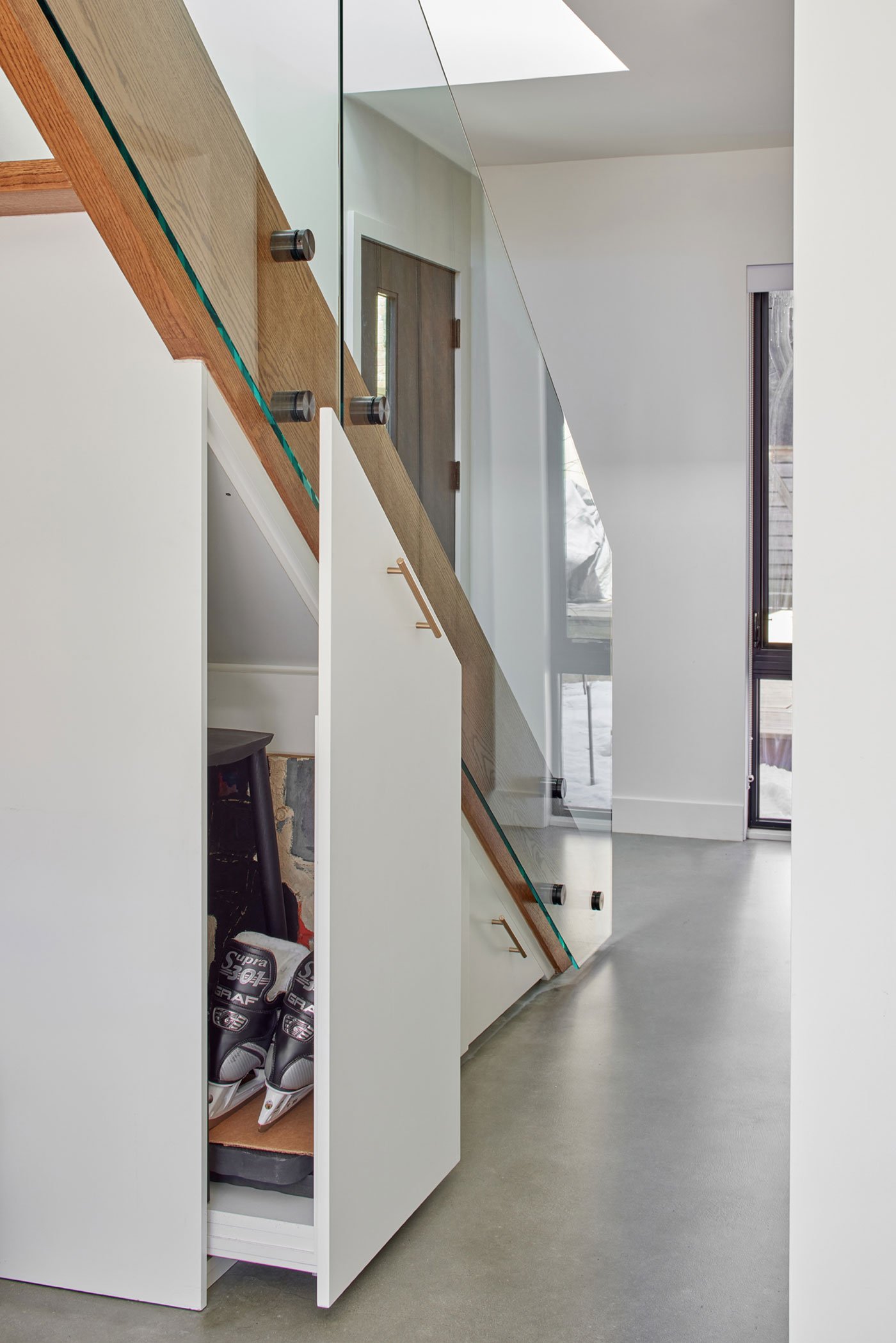 pull-out storage under the stairs
