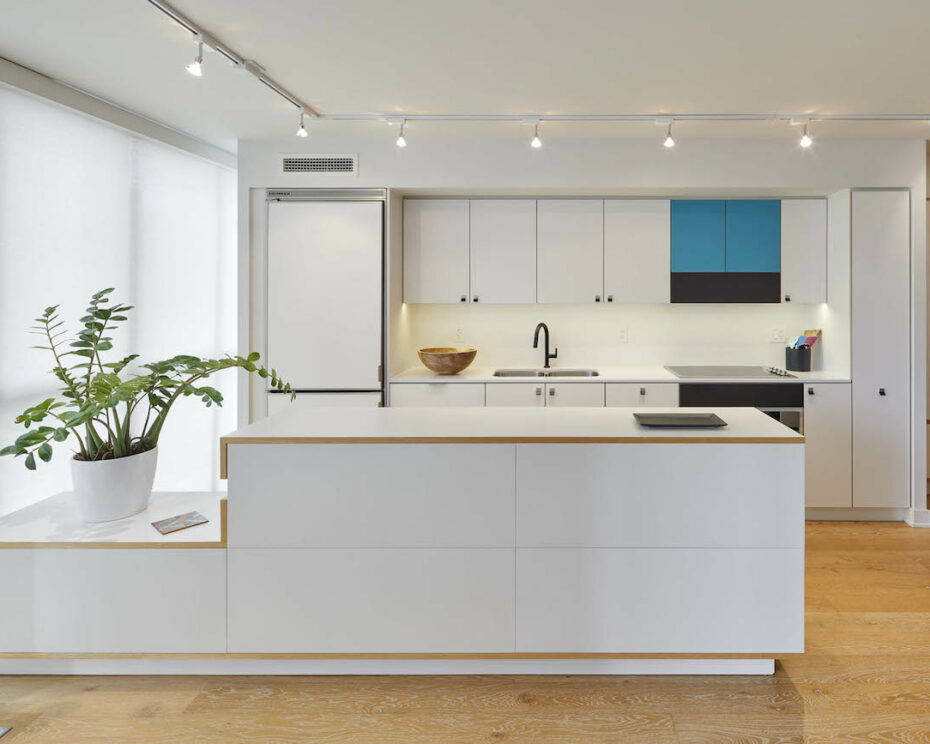 IN8 design condo III
