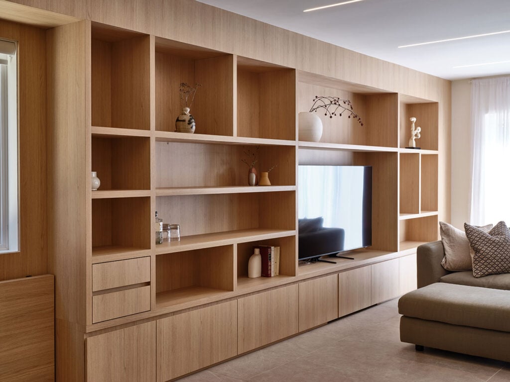 built-in shelving Harty House by Atelier Sun