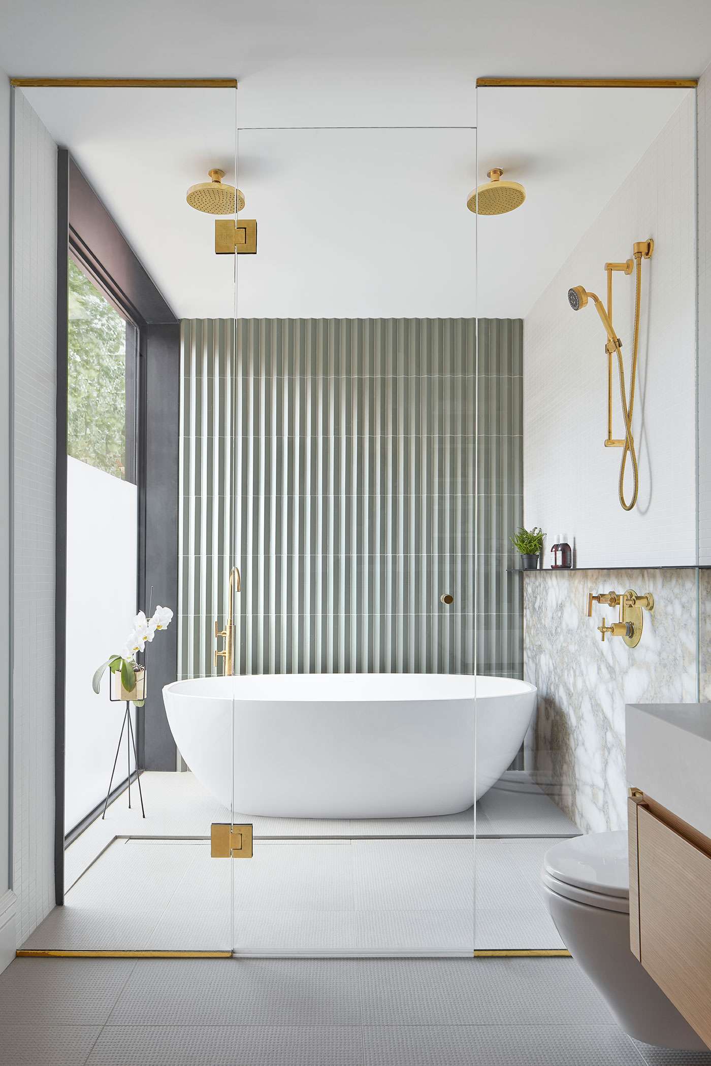Open-concept shower