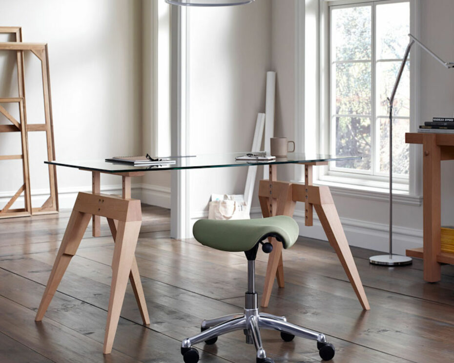 The Saddle Stool