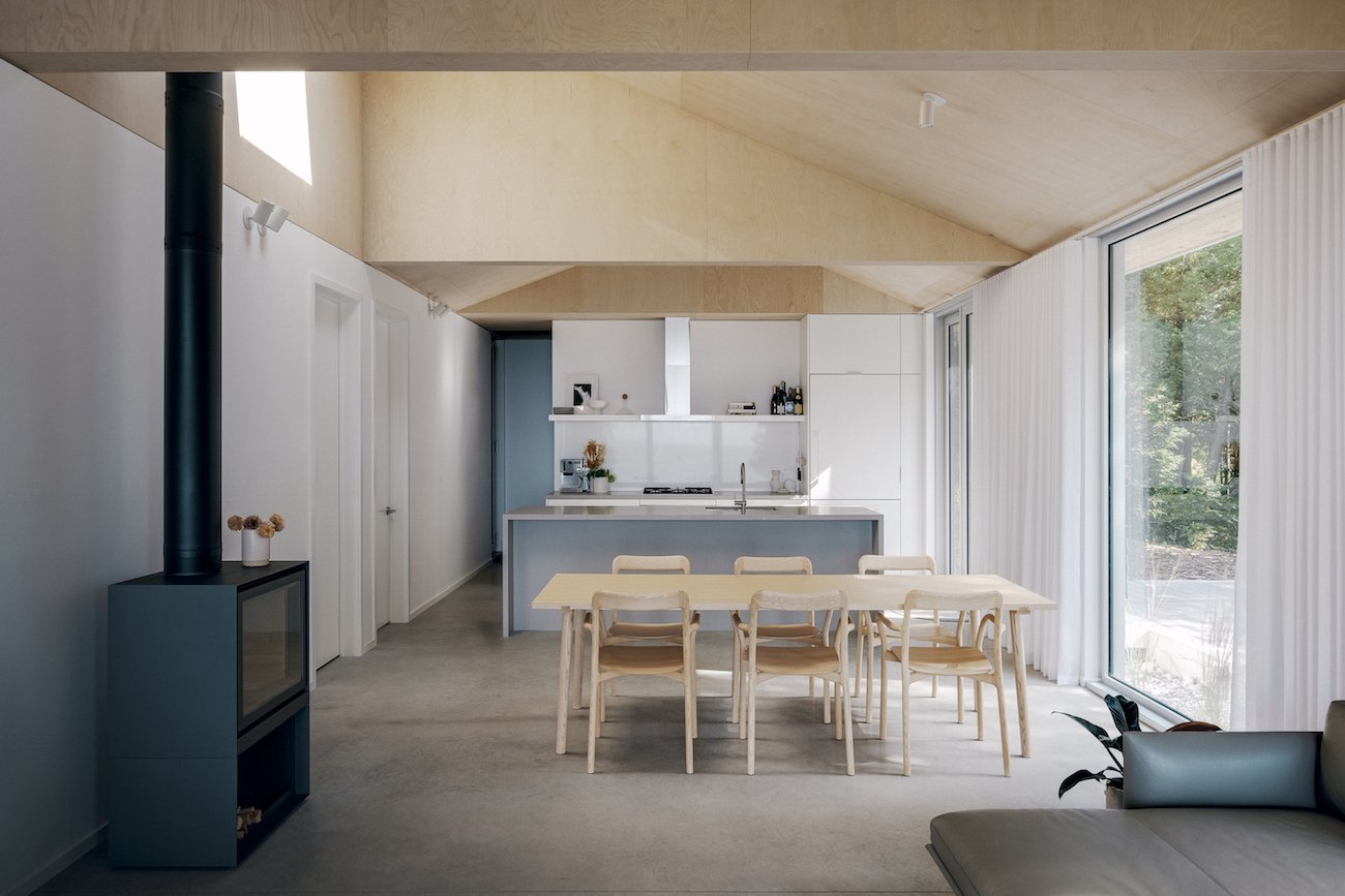 Minimalist Interiors, Designlines
