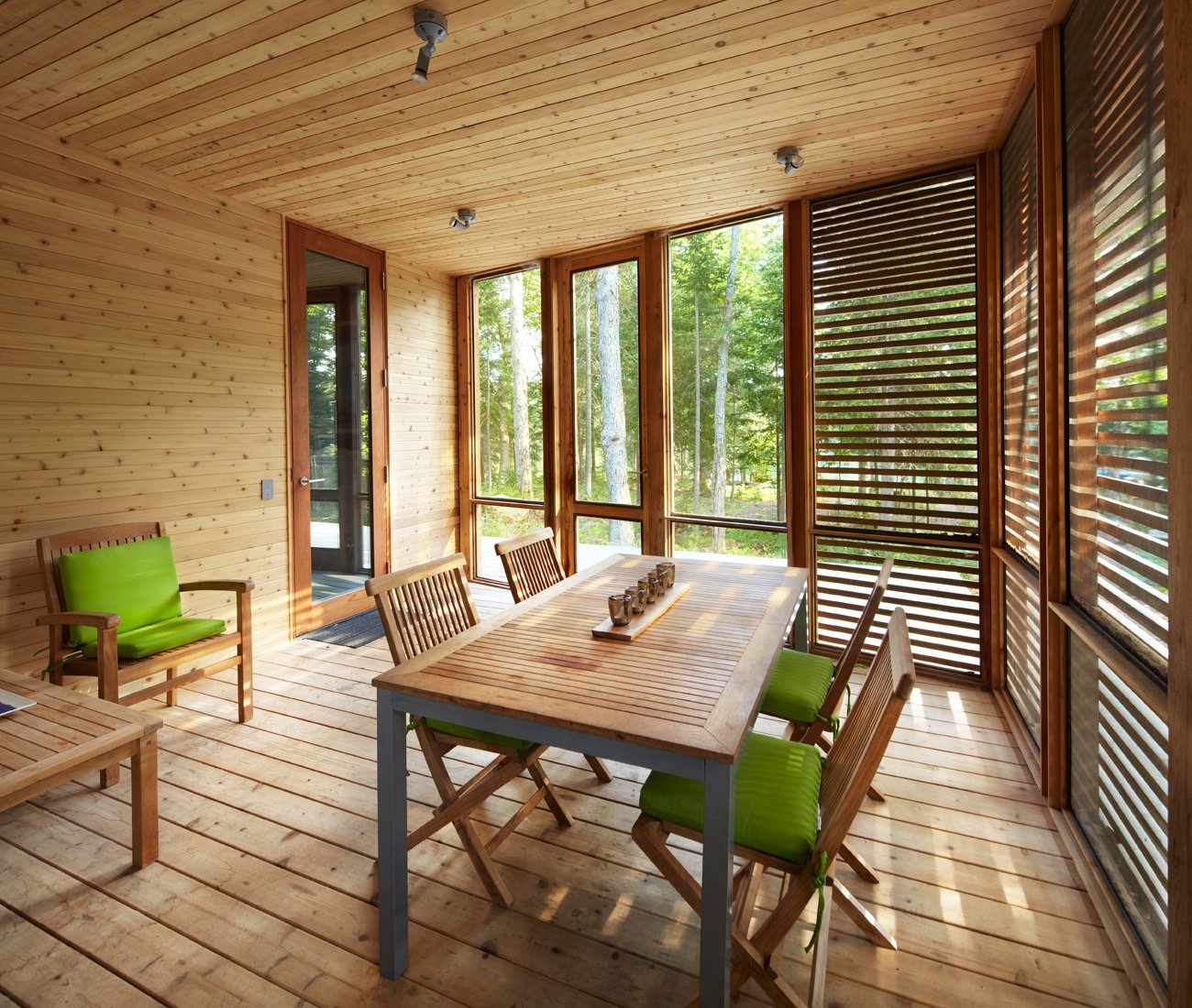 Warm Interiors, Cottage style