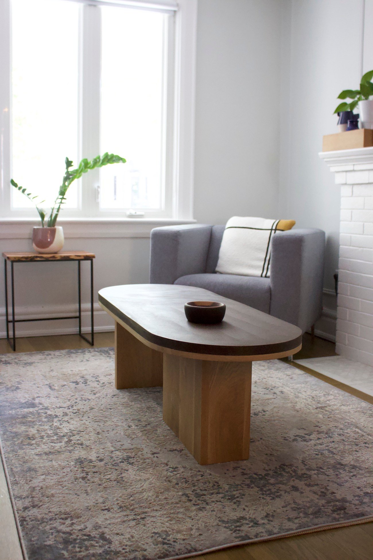 Designlines, Ricardo Felix, One Thing, Bunn Table