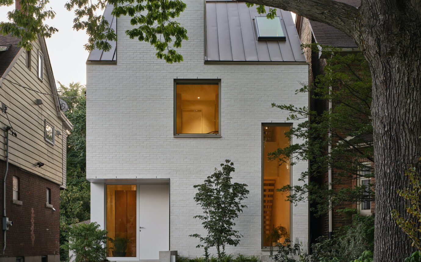 Blind Dormer House by Anya Moryoussef