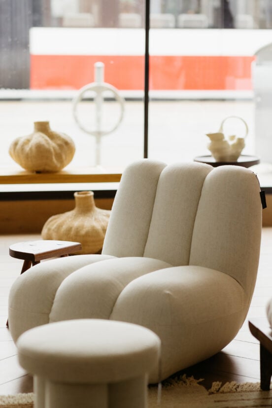 lounge chair