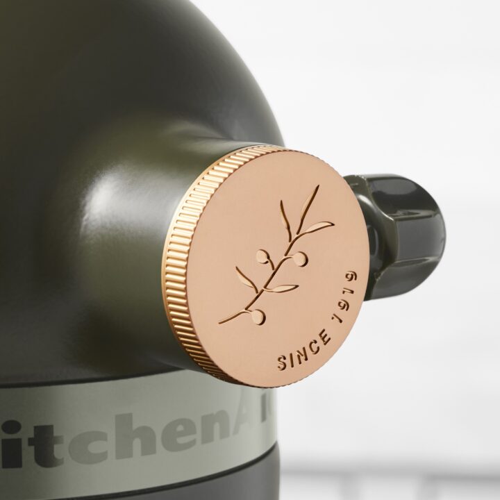 Evergreen Mixer gold details