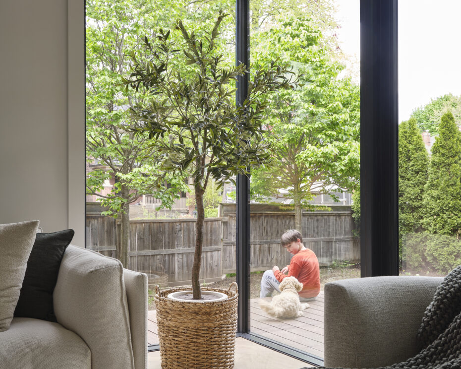 Davisville Duplex